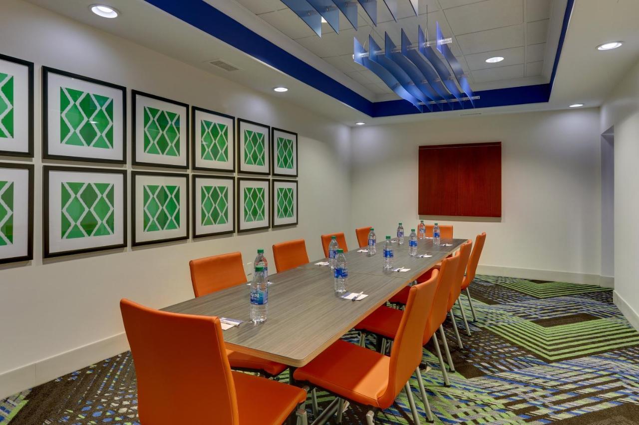 Holiday Inn Express Hotel & Suites Dayton-Centerville By Ihg Dış mekan fotoğraf