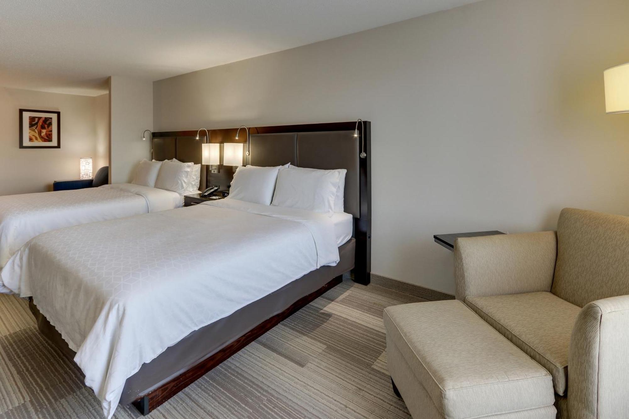 Holiday Inn Express Hotel & Suites Dayton-Centerville By Ihg Dış mekan fotoğraf