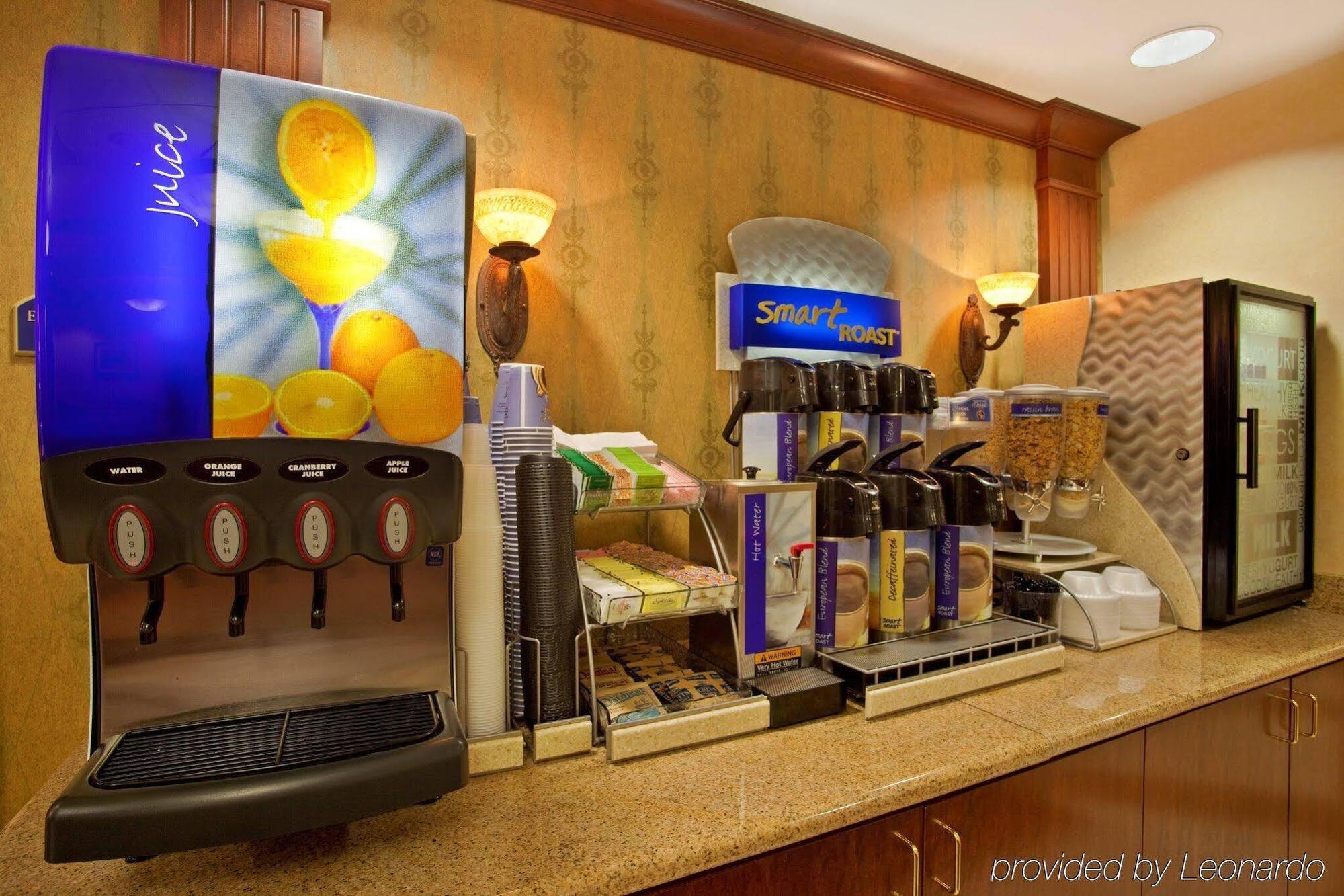 Holiday Inn Express Hotel & Suites Dayton-Centerville By Ihg Dış mekan fotoğraf